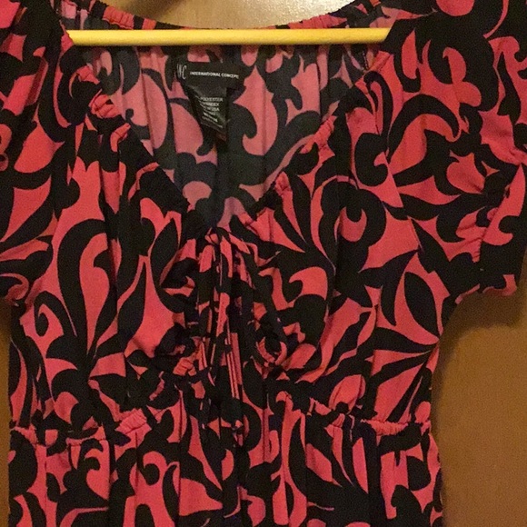 Cute tunic top - Picture 3 of 3